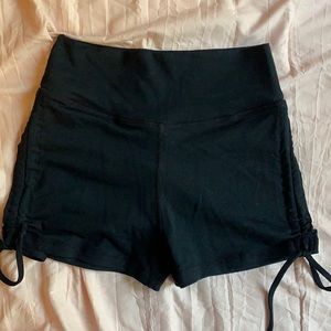 MuscleNation crunch shorts